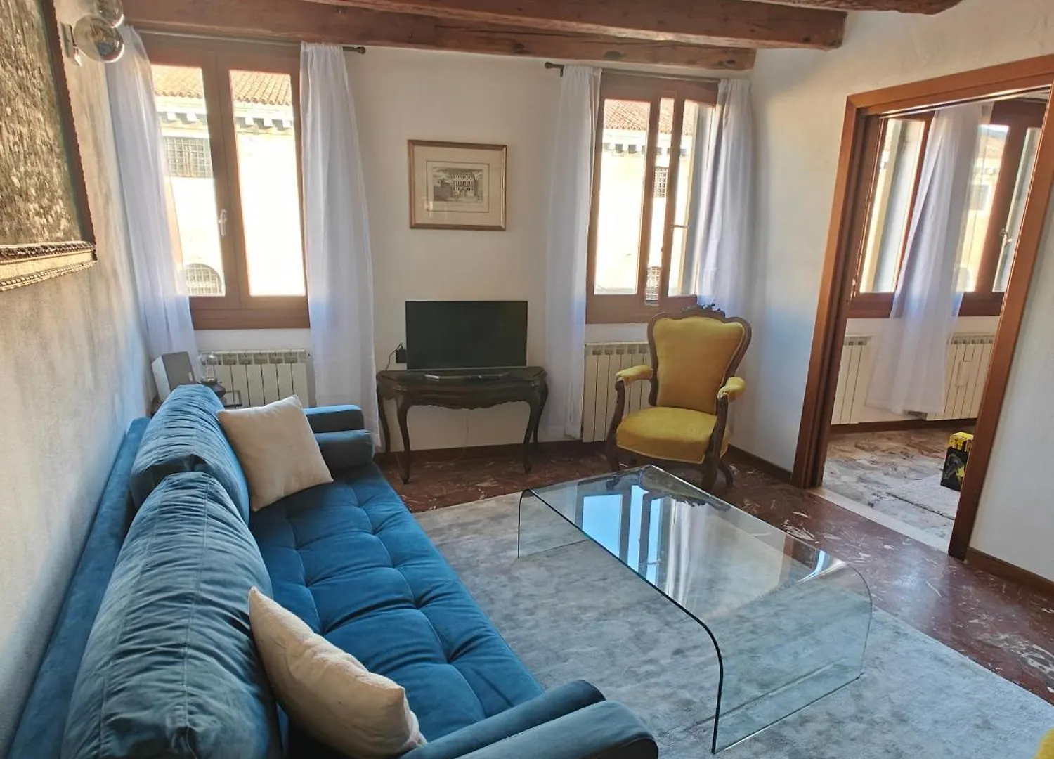 Castello Canal View البندقية شقة