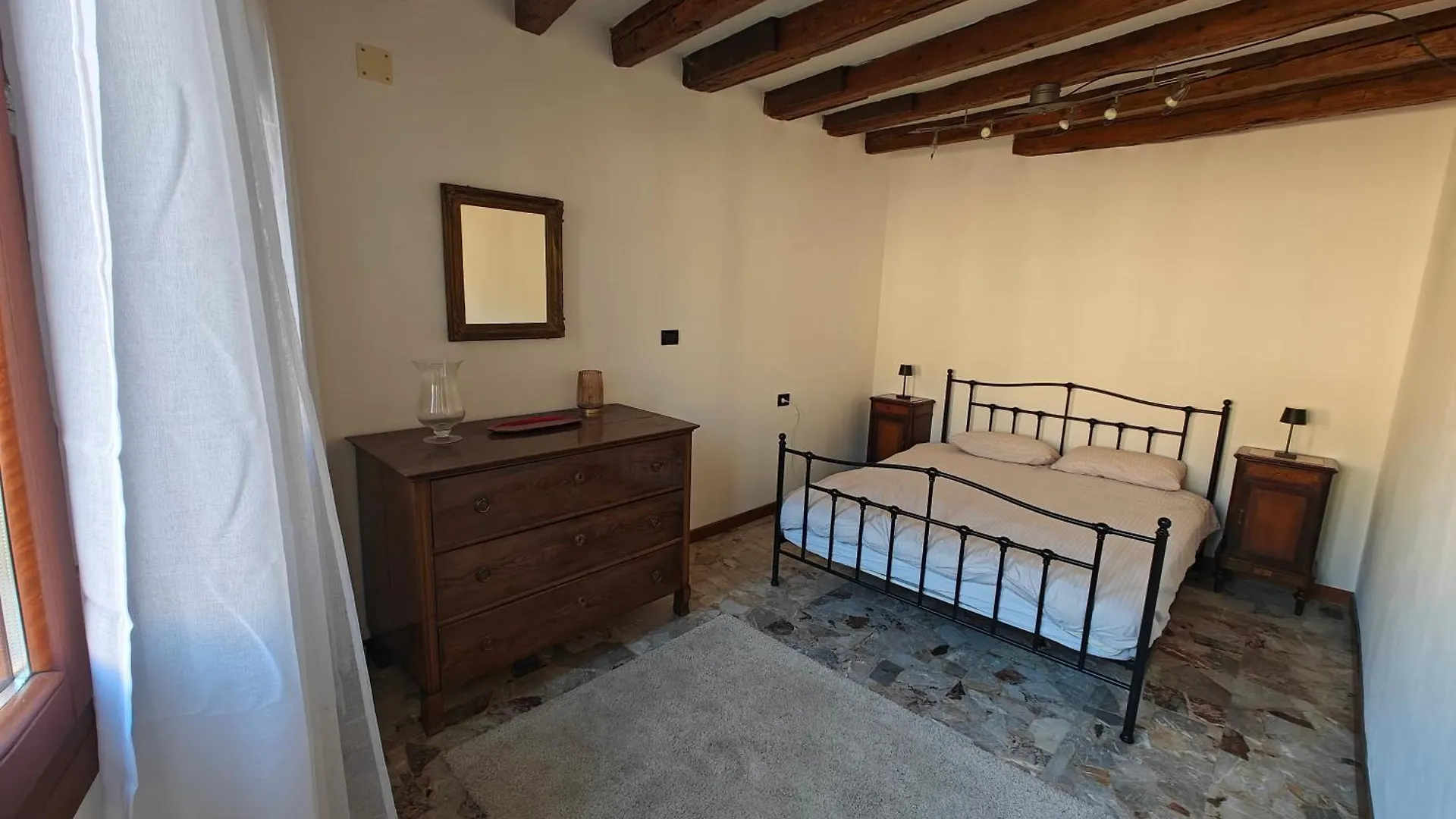 Apartment Castello Canal View Venice